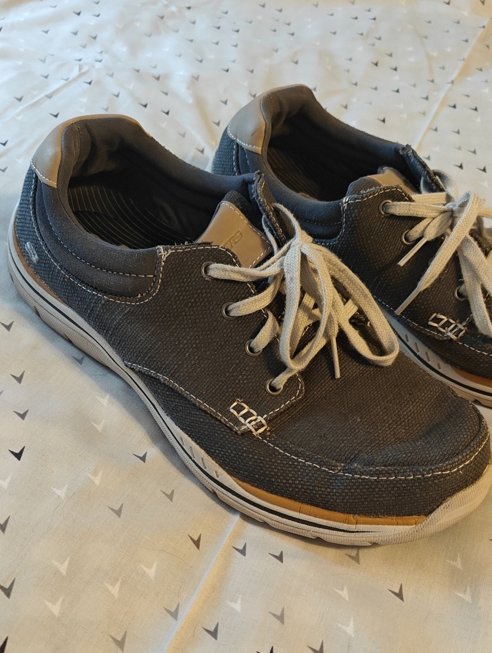 Sketchers Casual Men's Canvas Lace-Up Sneakers - Gray, men's 10.5